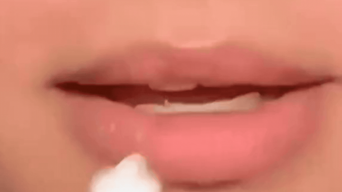 A Quick Teeth Whitening Solution That Fits Your Busy Life